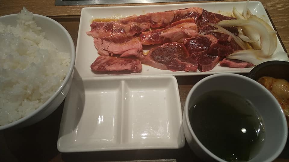 初訪問!焼肉ライクでセット食べた!!　